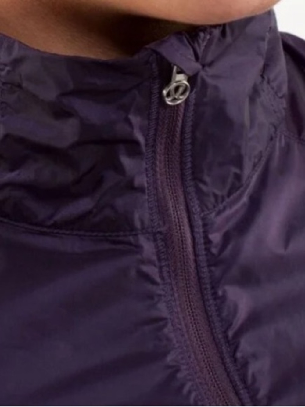 Lululemon Run Wild Jacket Purple Concord Grape size 4 Windbreaker Jacket - Women - Picture 3 of 12